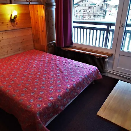 Appartement In Roc De Peclet By Piaunddirk *